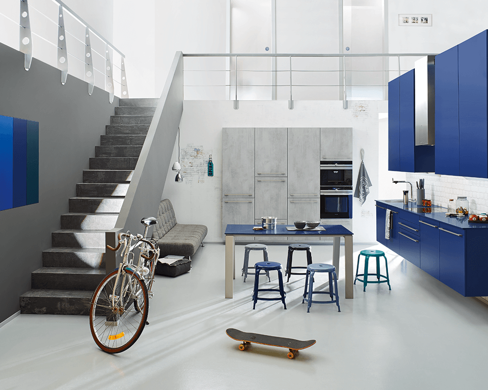 Ballerina Moderne Küchenzeile dunkelblau mit Wandschrank