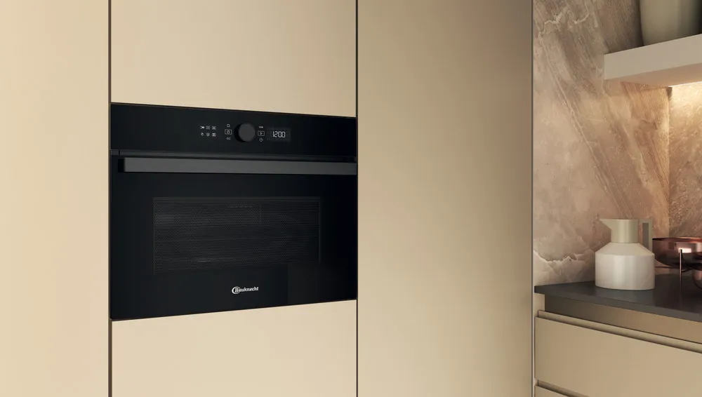 Bauknecht Einbaumikrowelle BMW47DMK seitlich
