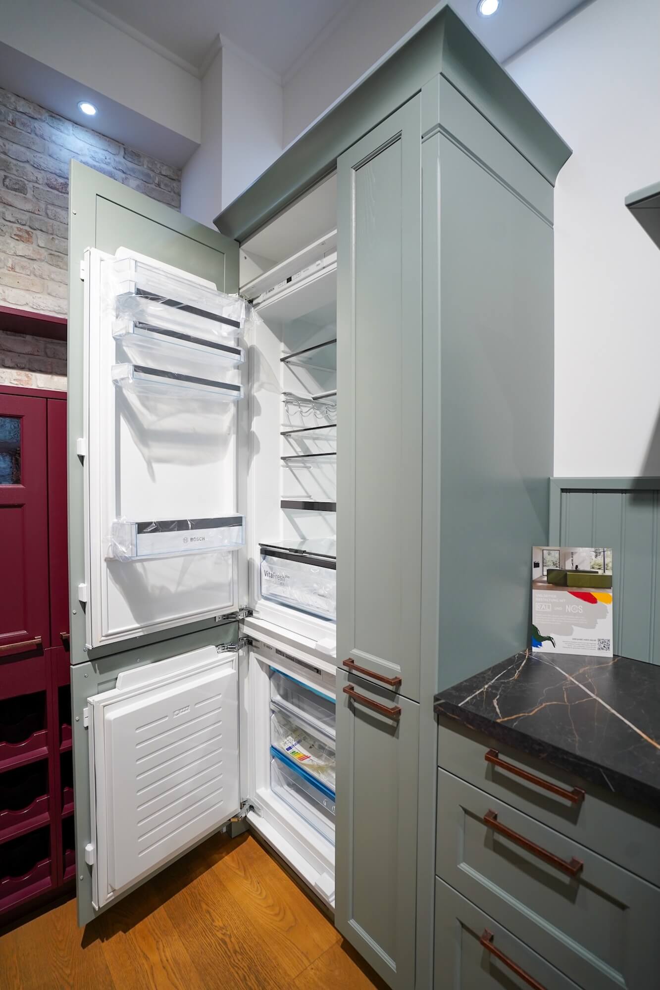 Häcker Bristol Landhausküche Grün Kühlschrank Bosch