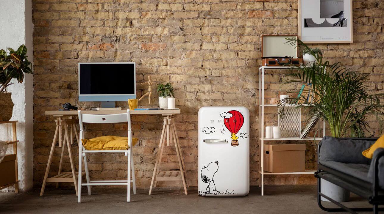 Smeg freistehender Kühlschrank Snoopy